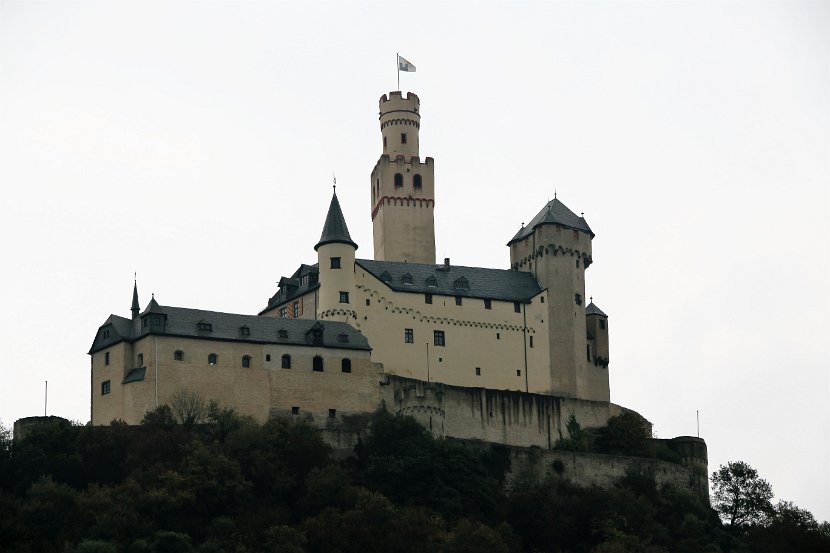 S_Middle Rhine00230 Marksburg Castle