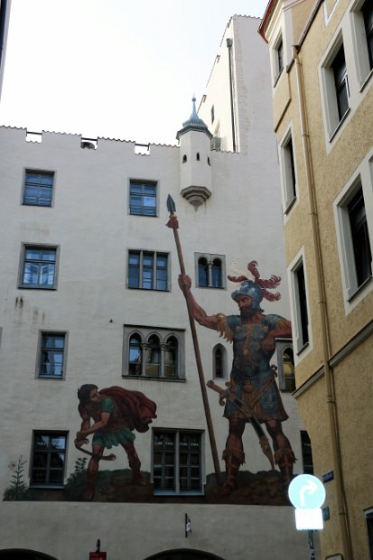 M_Regensburg00016 The Goliath House, built about 1260, with its ca. 1573 painting of the fight between David and Goliath